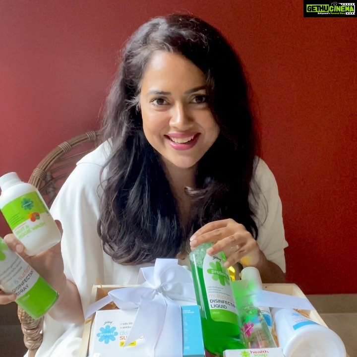 Sameera Reddy Instagram - As a mom, I know how important it is to take care of everyone at home, so I was super excited when Godrej Protekt sent me this beautiful Hamper with their range of new hygiene products. Not only do these look and smell awesome but they also have solid germ protection claims and efficacy which is the need of the hour. It is an all-rounder hygiene protection range that takes care of my home, kitchen as well as personal hygiene, and while we are on the go too. What more could I want? There are so many products that cater to a multitude of our needs, and I am super impressed! @godrejprotekt @momspresso #GodrejProtekt #StaySafe #GermFree