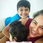 Sameera Reddy Instagram – I don’t get time to have a coffee in peace let alone read a book! Post Covid I have to admit it’s been crazier than usual handling everything! But seriously who really gets time to themselves! I want to know !! From 6.30 am to 9.30 pm it’s nonstop 😱😃 #momlife #messymama #happyhans #naughtynyra #motherhood #nonstop #keepingitereal #saturdayvibes 😃