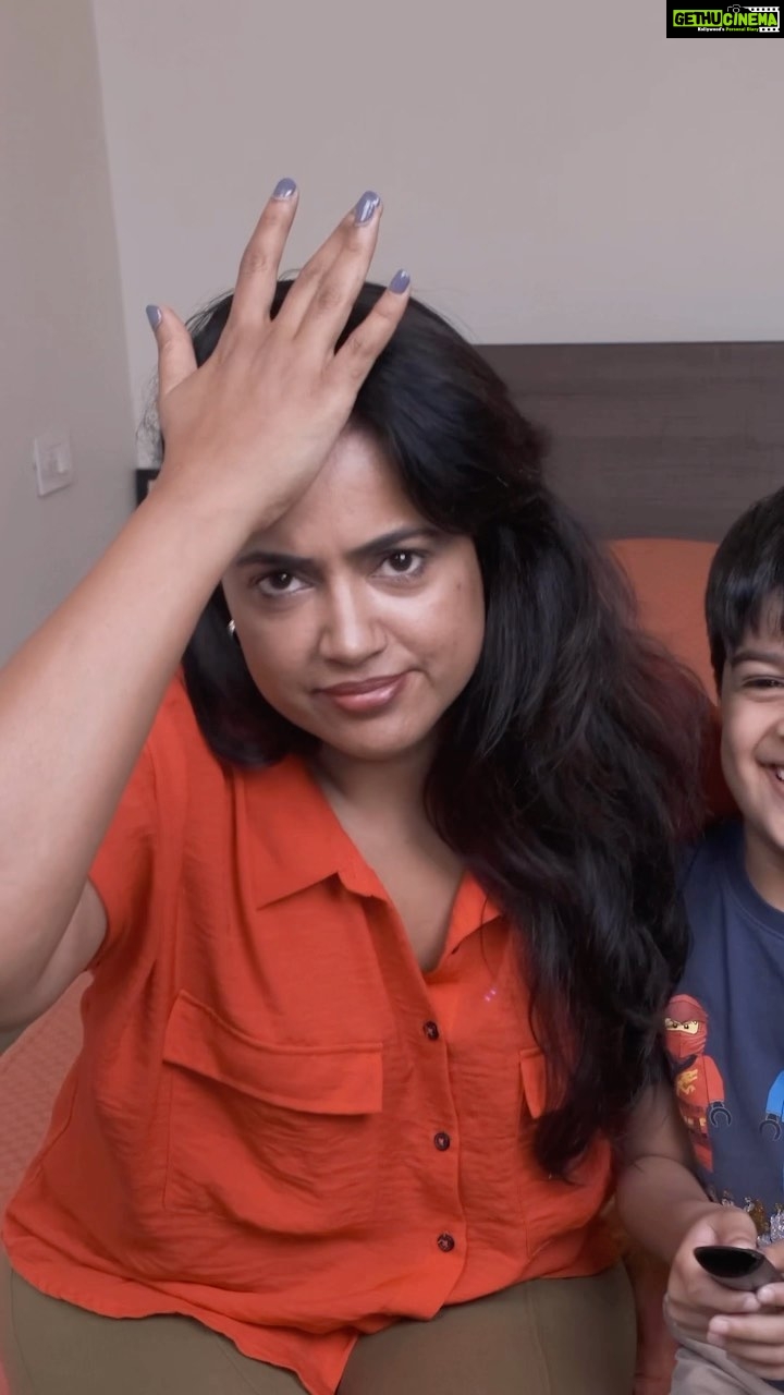 Sameera Reddy Instagram - FIRE TV STICK 4K makes your TVs smarter🔈Super Sound ✅Easy installation💯No tension! Just sit back and watch all of favourite shows , series, movies and even kids content at the comfort of your own home! How does it any better than this??!!! Go order yours and elevate your TV watching experience! 📺 @amazonalexaindia