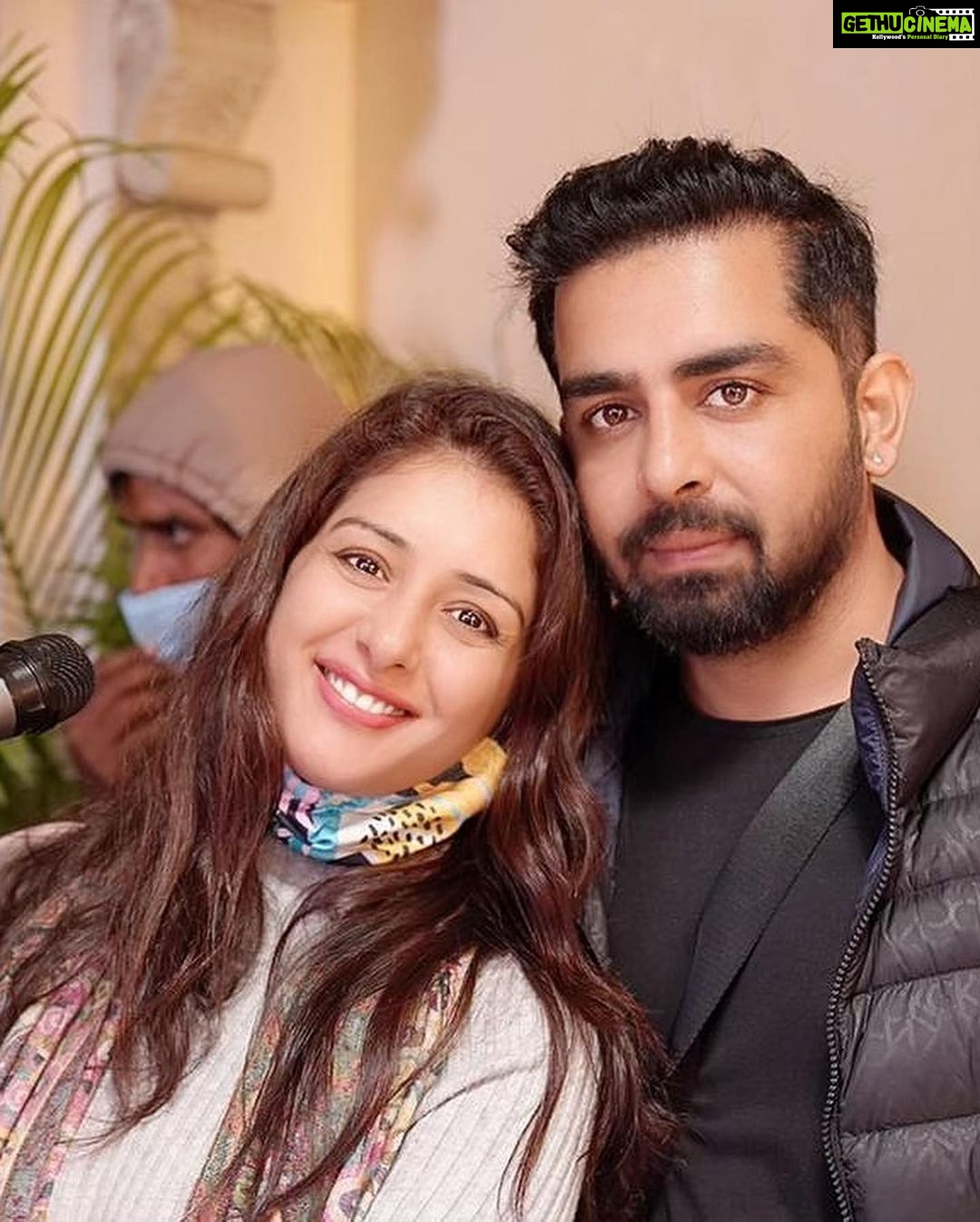 Sameksha Instagram - Happy Happy birthday my brother. I am blessed to have you in my life…. I can lean on you always and you help me to carry on. The sense of comfort and warmth you provide everyone around you is amazing. Wish you life full of love, happiness and prosperity. 🤗🤗🤗 #kwatranaveen #happybirthday
