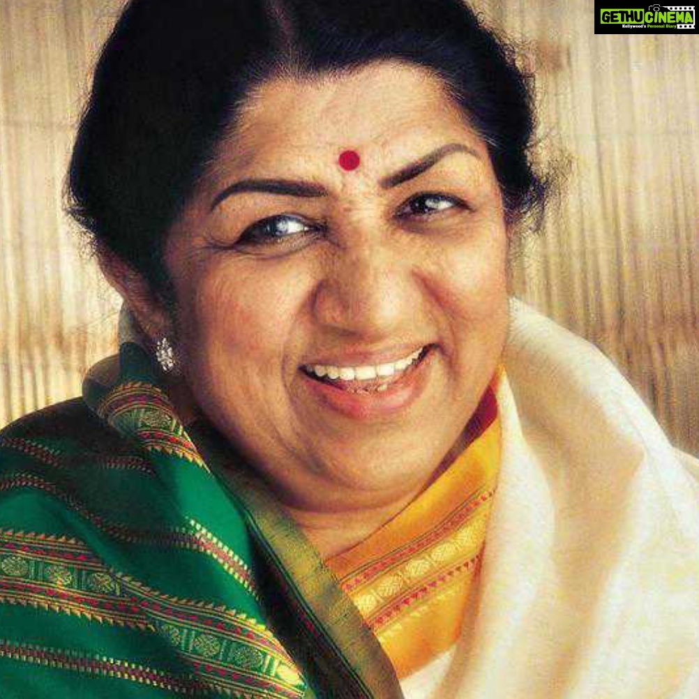 Sameksha Instagram - It is a huge void and loss to our nation as the Almighty had called her today to grace the heaven with her magnetic presence. Her Talent, her humility, her aura was unmatched. You have and will always inspire generations and your melodious voice will always stay in this universe 💐 #riplataji #latamangeshkar 🙏🏻
