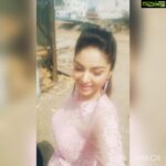 Sanam Shetty Instagram - Royapuram maame😀🤘!! Shooting for Diadem apparels with @tharshan_shant🤗 Exclusive clicks by @ajjjoveih 🤗 #shoot📷 #Royapurambeachshoot #couturefashion #funatshoots #angelsam❤