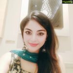 Sanam Shetty Instagram – Happy Silver Jubilee Celebrations to Trident Arts🤘🤘Happy birthday Ravi sir🎁🎂 beautiful birthday celebrations 🎆 
#tridentarts #filmsandfriends #leelapalacechennai #angelsam❤