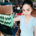 Sanam Shetty Instagram - We all have our baggages in life. But somehow I always carry an excess..and pay a bomb for it 😩😵 why oh why?? Okay I know the answer🤐 #iwillneverlearn🙄 #baggagesoflife #travelbug #angelsam❤