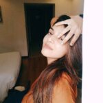 Sanam Shetty Instagram - Sleepy head😴😴 Just in😄 @Vizag.. For The Kyron International Fashion Week ❤ More pix this evening 😁 #kyronvizagfashionweek #earlymorningflight✈️ #angelsam❤ The Park, Visakhapatnam