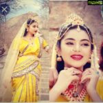Sanam Shetty Instagram - Stills from one of my films where I played a queen 👸 V girls just luv any excuse to feel like one❤ actually no v don't need an excuse at all😍 #beurownqueen👑 #angelsam❤