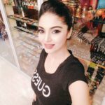 Sanam Shetty Instagram - Ur flaws are PERFECT for the heart that is meant to LOVE u!! ❤ Goodnight peeps🤗 #newweeknewstart #angelsam❤