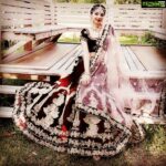 Sanam Shetty Instagram - Still shoot for The Dress Shop❤ Thanks for this lovely shoot Satkrit and Shruti🤗 #weddingwednesdays #vintageclothing #maroongold #angelsam @thedressshopchennai @love_the_dressshop