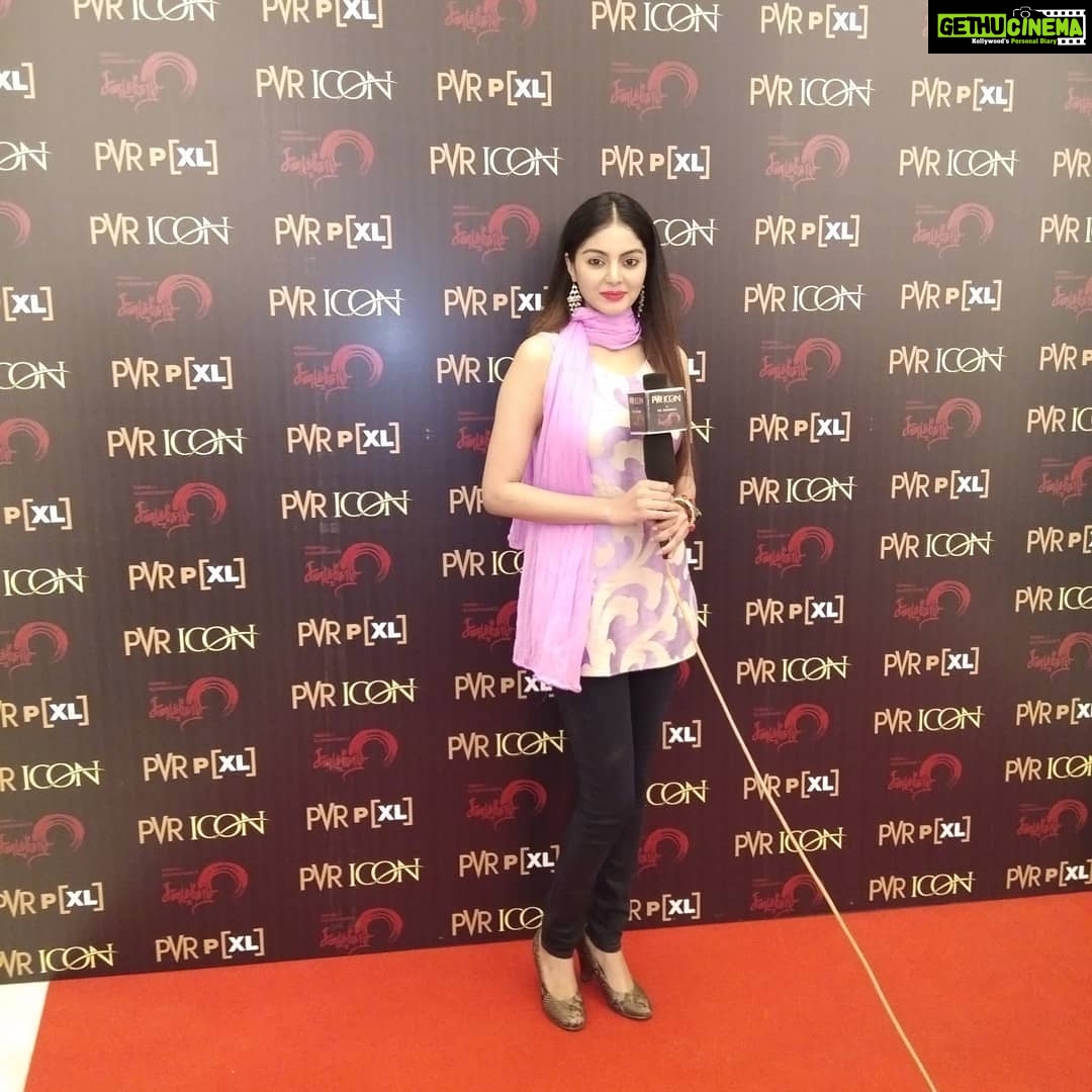 Sanam Shetty Instagram - More clicks from the Sandakozhi 2 premiere๐ I loved the film. Awesome performances by Vishal, Keerthi, Rajkiran sir and Varalakshmi ๐๐ Go watch it! #sandakozhi2