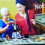 Sanam Shetty Instagram - My all time favourite endorsement. Preethi kitchenware ! ! with Janaki ma 🤗💛 #endorsements #preethikitchenware Follow me for more @sam.sanam.shetty ❤ #angelsam