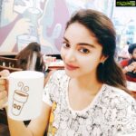 Sanam Shetty Instagram – Cozy Saturday with my beloved coffee☕ 
#caffeineaddict 😛 #dunkindonuts 
Have an eventful evening folks!! Follow me for more @sanam_setty❤
#sanamshetty #angelsam