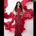 Sanam Shetty Instagram - You cannot burn the flame ❤️ Concept photography by @suthanviran (Malaysia) @pixsura_photography Akshara Blush Works #blingiton #internationalshoots #kualalumpur #malaysia #fashionphotography #wildwednesdays #couturegown #RedVelvet #sanam #sanamshetty