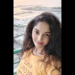 Sanam Shetty Instagram - To be healthy and to have a caring family is what I pray for everyone❤️ #dubai #sunset #loveandlight #staysafe #toughtimes #lockdown #blessedsunday