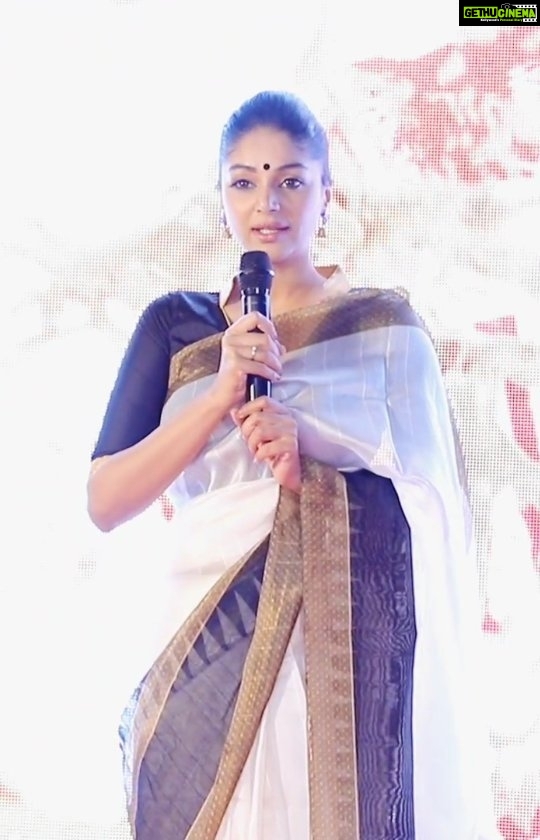 Sanam Shetty Instagram - Humbled.. Honoured..Inspired⨠Thanks for the award and this video @dr.hemamaliniofficial @bm_hospitals @joemichael.official broš¤ #humanityfirst #powerofsocialmedia #bekind #makeadifference