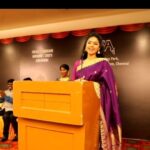 Sanam Shetty Instagram - I dedicate this award to all the brave women out there who never give up on their dreams and fight for their rights👏 This day was also a reminder of our farmer's plight and to continue to voice out for their justice. Thanks to Skilled Indian Award team🙏 Video courtesy : @vivid_impressions__ #isupportfarmers🌾 #skilledindiaaward #womanempowerment #singapengal