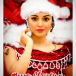 Sanam Shetty Instagram - Christmas came early this year for me.. my biggest gift is the immense love iv received by all of you 🎁💖 Merry Christmas to all my lovelies💞🎄💞🎄💞 Sending wishes to Bigboss and the contestants 🤗 Edit courtesy by Sushma ✨@sanamshetty_fc thanks for the support ❤️ @vijaytelevision @endemolshineind #merrychristmas🎄 #bigboss4tamil
