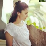 Sanam Shetty Instagram – Just a candid pic for the day. ☺️
Happy Sunday! 

#enjoytheweather #cloudymorning #keepsmiling #waitingforrain #ladyinwhite #weekendvibes #peaceandlove