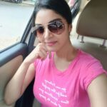 Sanam Shetty Instagram - Don't be Pushed by your problems. Be Lead by your dreams!💞 #goodeveningworld #pinkpower #dreamaway #believeinurself #tgifridays
