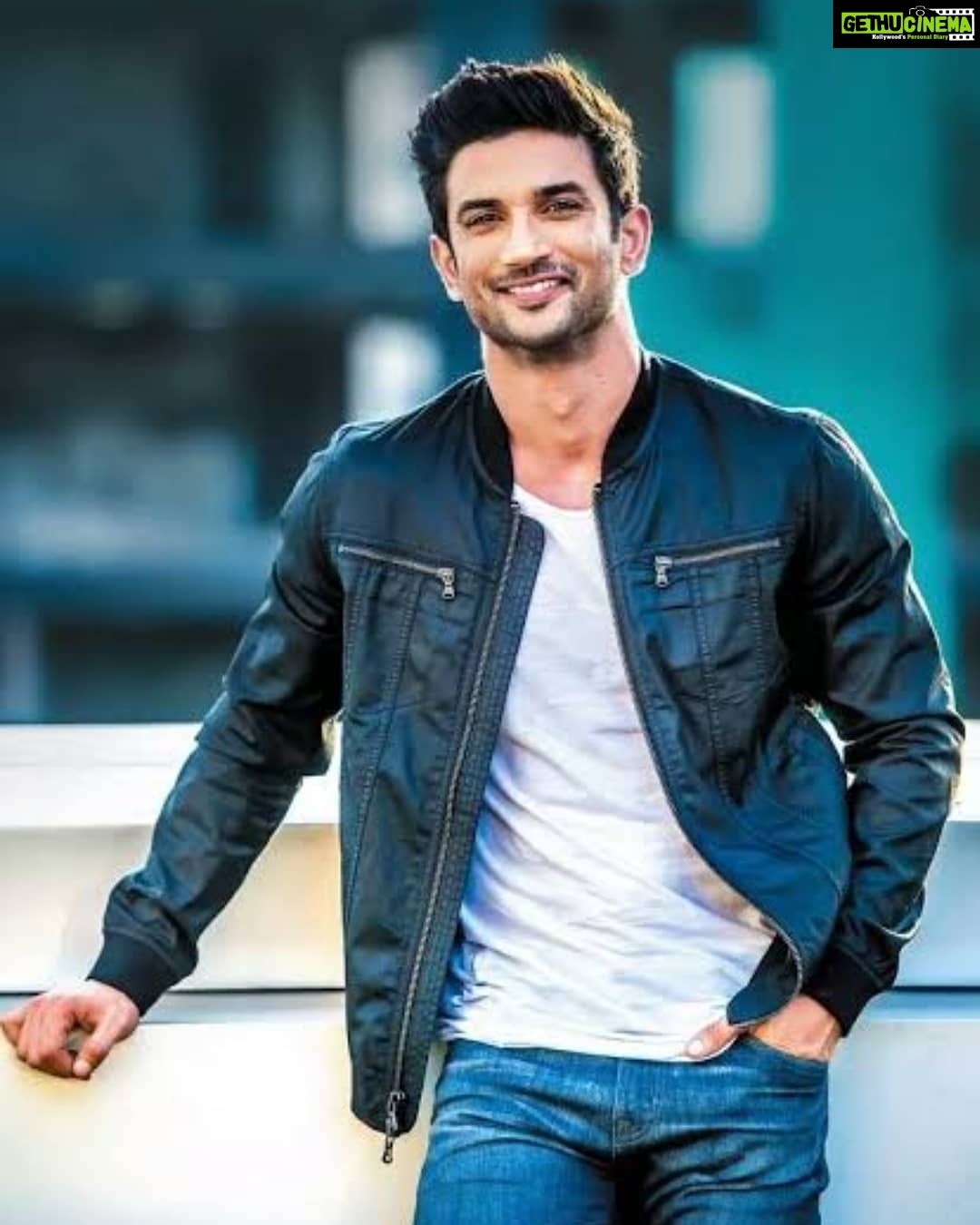 Sanam Shetty Instagram - Cant imagine the feeling of absolute helplessness to take this extreme step. R.I.P Sushant Singh. Loss of a beautiful life! . #suicideisnottheanswerđź’”