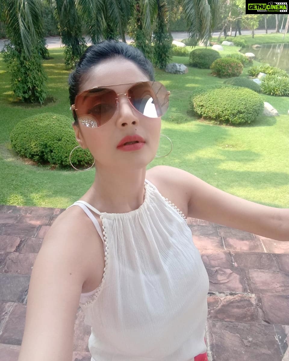 Sanam Shetty Instagram - When traveling was still fun! Thailand! ❤️ . This was my last International trip before the lockdown. What was yours peeps? . #waitingtotravelagain #travelbug #goodmorning #weekendvibes