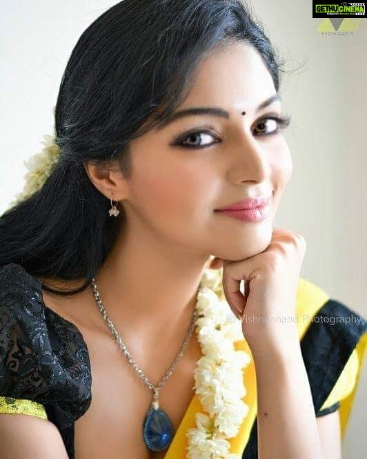 Sanam Shetty Instagram - Iniya Tamizh Puthandu Vazhthukal🌺🌿🌼🌸 . Vishu Ashamsakal 🌼🌸🌺🌷💮🏵️ . Sab nu Vaishakhi di lakh vadai hovey🌾🌿🌾🌿🌾 . #newyearfestivities🎊🎊🎊 #newharvests #prayersforall🙏 #stayblessed😇