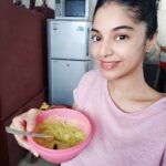 Sanam Shetty Instagram – Iniki enna samayal unga veetle?😋👩‍🍳 .
.
For Ram Navami special I made this Andhra style raw mango chutney which is my mom’s secret recipe.. I’m going to share with u all now(she will hate me for this!😛😀)
.
Iv been planning dishes which are super easy, tasty, that require limited ingredients and which can stay fresh for a few days (when refrigerated)
.
Recipe: 
To fry in a small pan with 2 spoons of coconut oil for 2 mins –  1 tea spoon each of mustard seeds, jeera, methi seeds, urad dal, Asafoetida (half tea spoon), turmeric.
.

To blend in mixie: *One whole raw mango (cut to small pieces)
*The pan fried spices (listed above)
*4 long green chillies (cut in half)
*1 teaspoon of fresh grated coconut (or coconut powder)
*1 tea spoon of jaggery
* Just a little water to blend (for normal chutney consistency)
* Salt
.
And yummy mango chutney is ready! 🤟😋
For a crispier taste can temper the chutney with mustard and Curry leaves (fried in coconut oil or any other)
.
.
#samskitchen #momsrecipe #lunchspecials😋🍴#andhrafood #ramnavami2020 
#spicyfoodlover🌶🌶