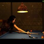 Sanam Shetty Instagram - When its ur turn..STRIKE ! 🤘 A bride ought to have some fun 👰 Click by @prashanth_bionic Dress by @shyn_fascino @fascinodresses_by_shinyanto MUH by @makeupartist_yakshi #behindthescenes #bridalcollections #adshoot🎥 #uniqueconcepts Novotel Chennai OMR