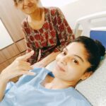 Sanam Shetty Instagram - Had been diagnosed with a tumor few months back but neglected it..now its lead to complications so this emergency surgery! 😔 Word of advice: Nevet neglect ur health! Plz keep me in ur prayers friends🤗🙏 Thanks for always standing by my side no matter what mom 🤗❤ #seeyouallsoon #ilbeback