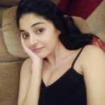 Sanam Shetty Instagram - Too lazy for a quote 😴 Gimme ur best quotes guys🤔 i mite steal it if i luv it 😄❤ #lazyweekends #moresleep #nomakeup #nofilterskin