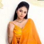 Sanam Shetty Instagram - You can stand tall without standing on someone 🧡 🧡 Latest clicks by @rahuldev1177 Designer @naziasyedofficial @naziasyed Makeup @anushkasalonandspa @bridal_makeup_artist_shibani mam Jewellery by @surendrajewellery @anand.singhi #sanam #sanamshetty #sanamshettyofficial #bigboss #bigbosstamil #promakeup #tamil #tamilheorine #heroine #kollywood #actress #tamilfilms #tamilactress #chennai #madrasfashion #fashion #ads #bridal #bridalfashion #rahuldev1177 #fashionphotography #naziasyed #nazia