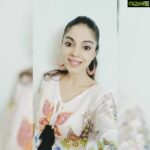 Sanam Shetty Instagram - Happy Birthday Tharshan 🎁🎀🌺🎂 @tharshan_shant Ur God's favourite child earning love and blessings of everyone whereever u go! Stay blessed always! May this year and all the years ahead shower Success, Joy, Love and Light in ur life 😊👍 Good luck for Bigboss👍👍 Huge Thanks to the adorable kids and management of Kaakum Karangal Orphanage for ur unconditional love for Tharshan ❤🙏 🤗🤗 (Disclaimer: This is not for any kind of publicity for myself. This is heartfelt wishes sent out by the sweet kids to Tharshan🙏🙏 im just the messenger. Please visit these wonderful kids when time permits) Sent this video to Vijay TV too but they said they will not play it may be cuz im in it. Tharshan will miss the celebration but the kids' wishes will reach him😔😔 @vijay_tv_bigboss #happybirthdaytharshan #tharshanbb3 #bigboss3 #tharshanarmy #vijaytelevision #vijayt Kaakkum Karangal