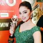 Sanam Shetty Instagram - Deeply privileged to receive the 'Face Of The Year in Advertisements and Branding' 2019 by Thomas Edison Awards 🤗🙏 Thank you Edison Awards for this recognition after nearly 85 Ads Pan India😊 Comes as a great motivation to reach a 100 😃👍 Thanks so much for the timely nomination Balaji @balaji_2888. Means a lot🤗🙏 Huge thanks to all my Ad directors, clients, producers and co stars for making it a memorable journey starting with @karthiksrinivasan007 and @karthikhema from Dreamcast studio who launched me in Chennai 🤗🙏 grateful always to u both! Thank u my dear friends @tigersachi @naren_ramtez @balaji_2888 and co stars @ramc.official @actor_santhoshprathap (Congratulations Santhosh for winning the best male model of the year award🤗👏) who made it a fantastic evening and shared my joy 🤗😘 Was a pleasure to meet Mr.Issac (Chief guest) and Owner of Achi Products. Styling : Shiny Cindrella mam from @diadembridal. Thanks for the gorgeous emerald green gown mam🤗 MUH : Uma @makeupartist_yakshi (swipe left for more) #faceoftheyear #advertisements #thomasedisonawards2019 #modellinglife