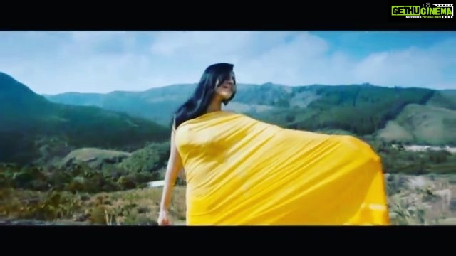 Sanam Shetty Instagram - A sweet love song from my Tamil film Vilaasam co starring Pawan. Enjoy the breezy tune💛💛 Full song on Youtube: https://youtu.be/FIP79h_dZfk #vilaasamtamil #lovesongs❤️ #yellowsaree #lovelines