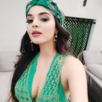 Sanam Shetty Instagram - A glimpse from the latest 'Wicked' swimwear collection! By @julesamin ❤ Clicks by @rahuldev1177 🤗 MUH by @promakeup_bridal_studio Shiv👍 Styling by @harshaahashtag swipe left....>> Special thanks to Residency Towers for the warm hospitality 😊👍 Erine Louis @erinelouis #swimwearshoot #cifwexclusive #swimsuitmodelling The Residency Towers Chennai