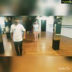 Sanam Shetty Instagram - Day 1.Take 1: Rehearsals for an exciting performance coming up.. choreographed by Sathish Choreographer😀💃 Dont judge yet🙈 thanks a lot Saravanan @saravanaspb and @apsarr_ #danceisfun #performanceahead #waitforit #angelsam❤