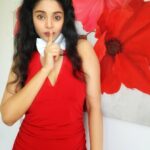 Sanam Shetty Instagram - Bloom in silence 🌹 @drx.photography #redorchid #harleyquinnart #fashionphotography #conceptshoots #pigtails #justbe #midweekvibes #goodevefam