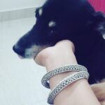 Sandra Amy Instagram - Thts ma baby #subbu# ....😍😍😍😍 And tht beautiful bangles @breathing_memes 😍😍
