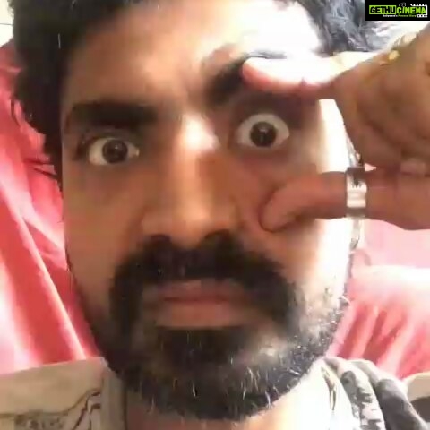 Sandra Amy Instagram - The best dubsmash by @prajinpadmanabhan i love ths 😍😍😍