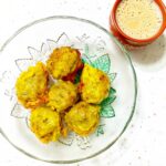Sandra Amy Instagram - chayayum sukhiyanum😍😍Ahhaa anthassu 😇😇 #tea and sukhiyan/modhagam (its a traditional kerala snack 😍)