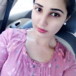 Sandra Amy Instagram - Pinky pinky 💓