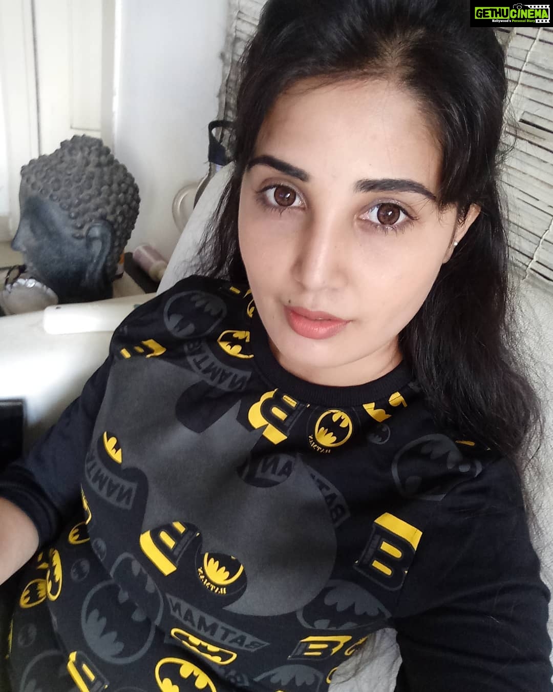 Sandra Amy Instagram - Filters nahhhhhh i dn need it 😜 pretty me 😍
