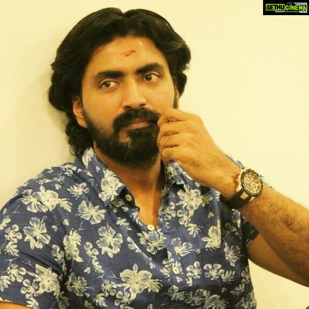 Sandra Amy Instagram - Meesaye murukku #chinnathambi_fc#
