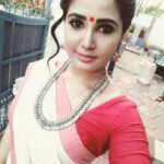 Sandra Amy Instagram - Red