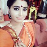Sandra Amy Instagram - Exact same day i put ths costume for #thalayanaipookal# 😍😍