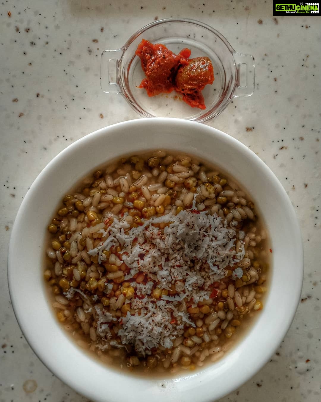 Sandra Amy Instagram - good friday kanji (congee)