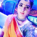 Sandra Amy Instagram - #zeedanceleague# #devotionalround# #favsong# #bahubali# #kannanethoongeda# 😍😍😍😍😍