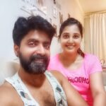 Sandra Amy Instagram - 🥰🥰🥰🤩🤩🤩👭👨‍👩‍👧‍👧💏👨‍👧‍👧👌