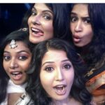 Sandra Amy Instagram - Gonna do #throwbacks with my dears i hv met so far.. Remembering u besties 😘😘😘😘 @meesha.ghoshal @manishajashnani_official_ and bhavani.. Behin d scene abhinaya @abinaya_satishkumar 😘😘(donno ur id machi 🙈)
