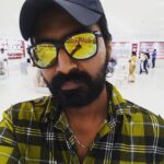 Sandra Amy Instagram - He s always ma reflection#sandraprajin#