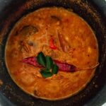Sandra Amy Instagram - #lunchplate #rice with #payar poriyal #kathirika curry (theeyal) #egg fry #garlic pickle #curd 👌😍